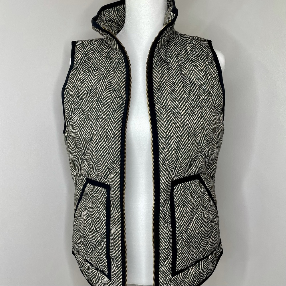 J. Crew Tan | Black Puffer Vest size XS pockets